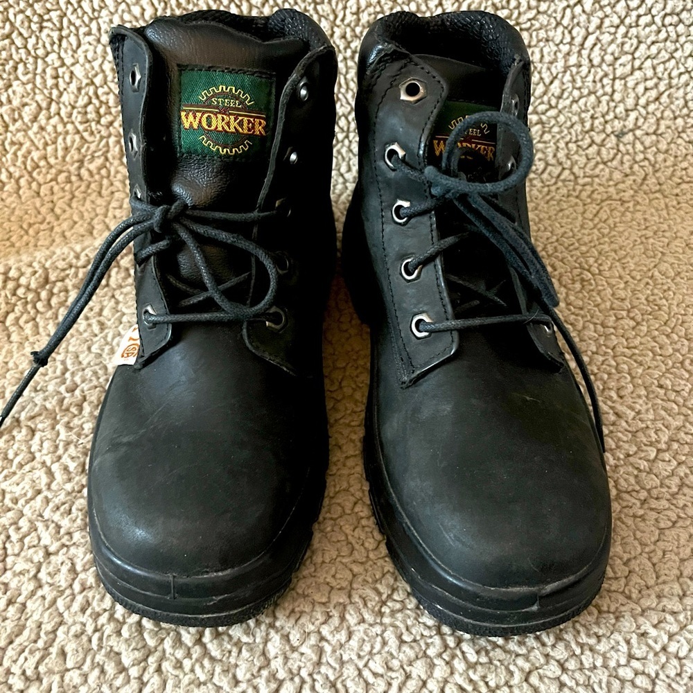 Size 6.5 CSA approved work boots